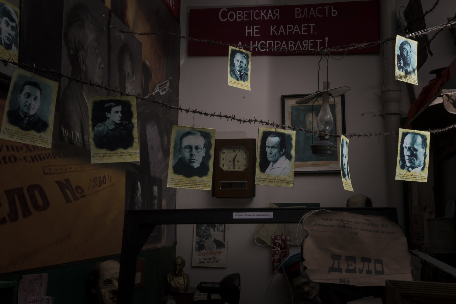 "… и к штыку приравняли перо…"